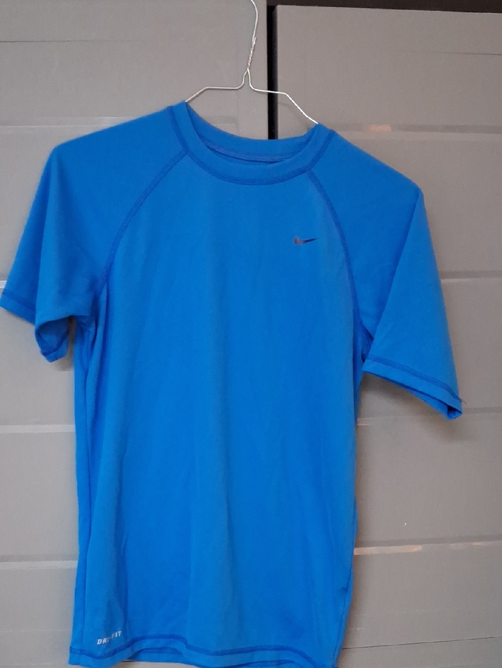 Small Nike Bright Blue Short Sleeve Performance Tee